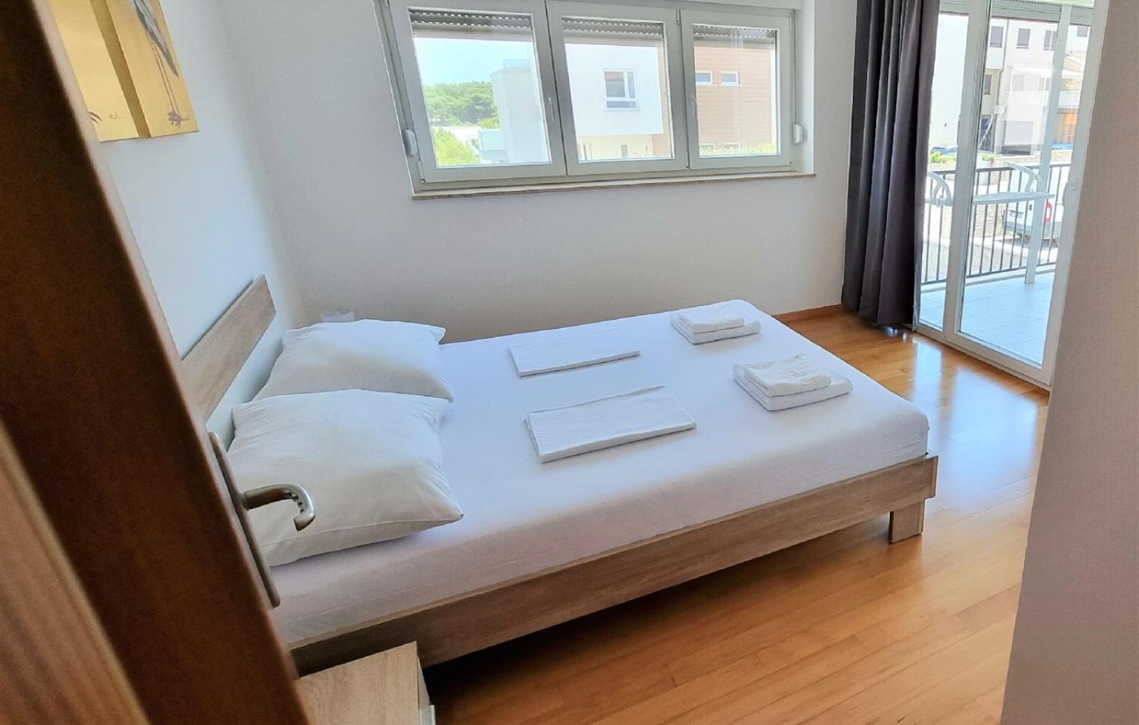 Apartmani Sunce I More Premantura Kültér fotó